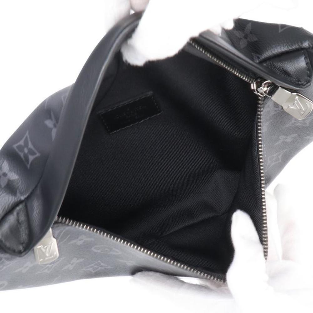 Louis Vuitton Discovery Eclipse Monogram Bum Bag … - image 5